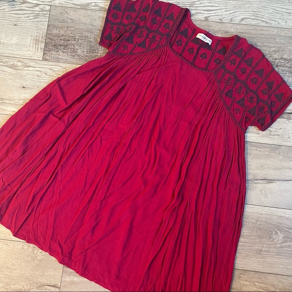 NATURAL LIFE Red and Black Dress - Picture 1 of 3